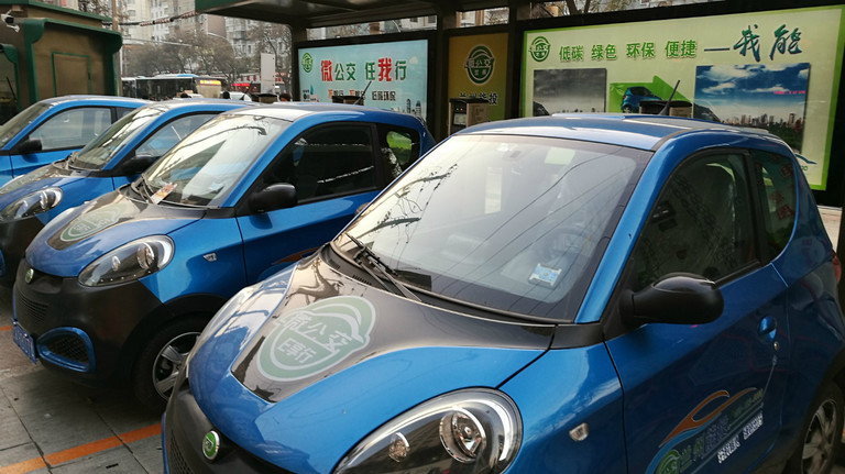 These cars in downtown Lanzhou are part of efforts to reduce CO2 emissions in China. But electric cars require nearly 10kg of cobalt per vehicle, which may encourage increased deep-sea mining (Photo: Tim Zachernuk, Creative Commons, via Flickr)